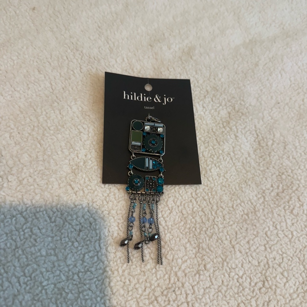 Hildie & Jo Tassel Pendant with Blue Accents